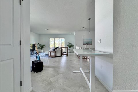 House in Venice, Florida 4 bedrooms, 189.06 sq.m. № 1409702 - photo 12
