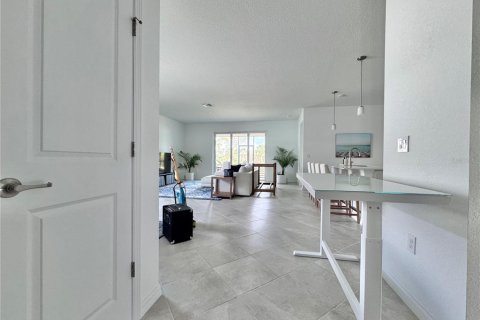 House in Venice, Florida 4 bedrooms, 189.06 sq.m. № 1409702 - photo 13
