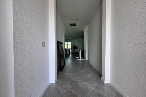 House in Venice, Florida 4 bedrooms, 189.06 sq.m. № 1409702 - photo 11