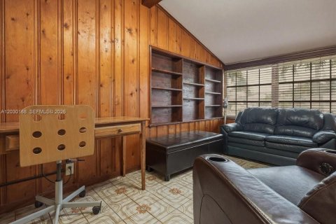 Casa en venta en Miami, Florida, 3 dormitorios, 164.99 m2 № 2084903 - foto 7