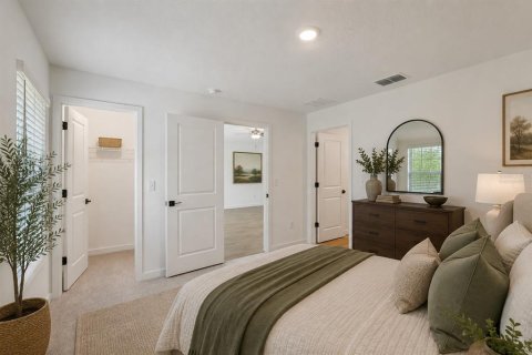 House in Spring Hill, Florida 3 bedrooms, 139.17 sq.m. № 2201794 - photo 8