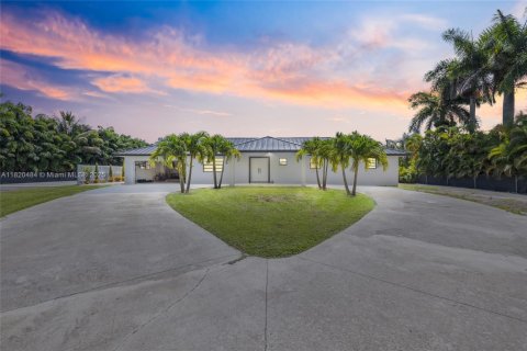 Villa ou maison à Homestead, Floride 5 chambres, 261.06 m2 № 2060220