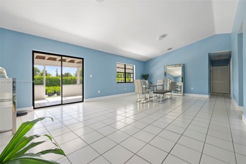 Villa ou maison à vendre à Homestead, Floride: 5 chambres, 261.06 m2 № 2060220 - photo 12