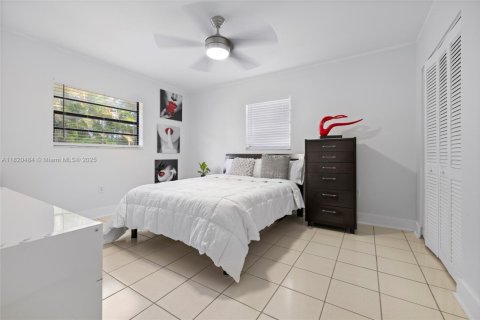 Villa ou maison à vendre à Homestead, Floride: 5 chambres, 261.06 m2 № 2060220 - photo 28