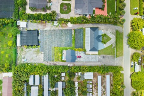 Villa ou maison à vendre à Homestead, Floride: 5 chambres, 261.06 m2 № 2060220 - photo 5