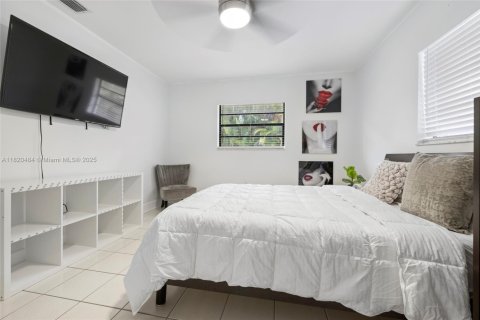 Villa ou maison à vendre à Homestead, Floride: 5 chambres, 261.06 m2 № 2060220 - photo 21