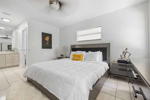 Villa ou maison à vendre à Homestead, Floride: 5 chambres, 261.06 m2 № 2060220 - photo 23