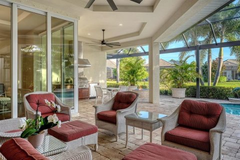 House in Lakewood Ranch, Florida 3 bedrooms, 292.55 sq.m. № 2208592 - photo 4