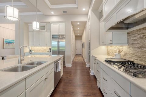 House in Lakewood Ranch, Florida 3 bedrooms, 292.55 sq.m. № 2208592 - photo 27