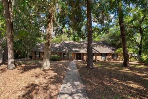 Villa ou maison à vendre à Gainesville, Floride: 5 chambres, 344.11 m2 № 2149928 - photo 2