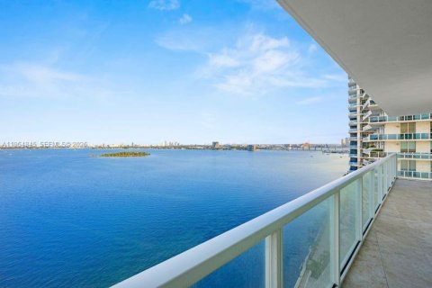 Copropriété à louer à Miami, Floride: 1 chambre, 87.51 m2 № 2027501 - photo 2