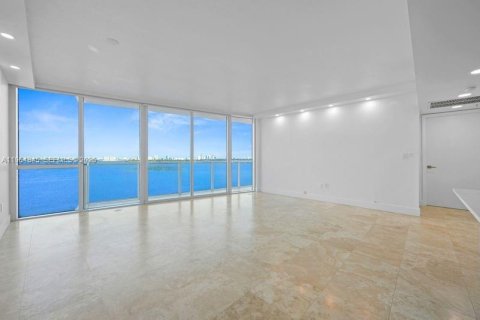 Copropriété à louer à Miami, Floride: 1 chambre, 87.51 m2 № 2027501 - photo 3