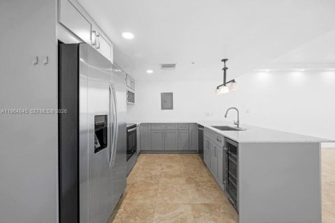 Copropriété à louer à Miami, Floride: 1 chambre, 87.51 m2 № 2027501 - photo 10