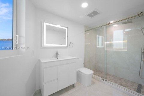 Copropriété à louer à Miami, Floride: 1 chambre, 87.51 m2 № 2027501 - photo 16