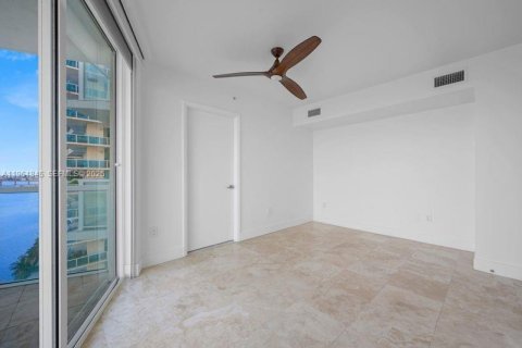 Copropriété à louer à Miami, Floride: 1 chambre, 87.51 m2 № 2027501 - photo 15