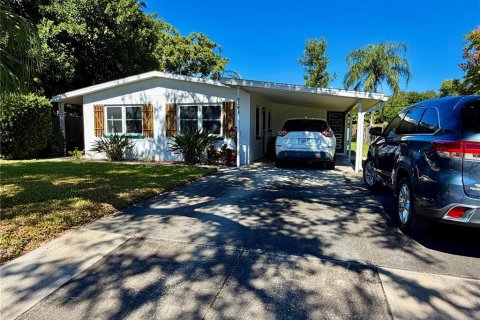 Villa ou maison à vendre à Pinellas Park, Floride: 3 chambres, 80.27 m2 № 2431176 - photo 2