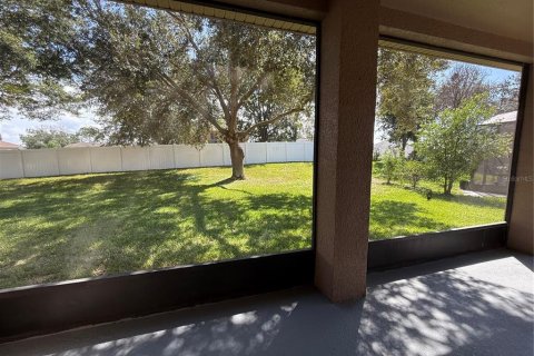Villa ou maison à louer à Clermont, Floride: 4 chambres, 275.73 m2 № 2377564 - photo 3