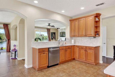 Casa en venta en Orange Park, Florida, 5 dormitorios, 335.66 m2 № 2227961 - foto 14