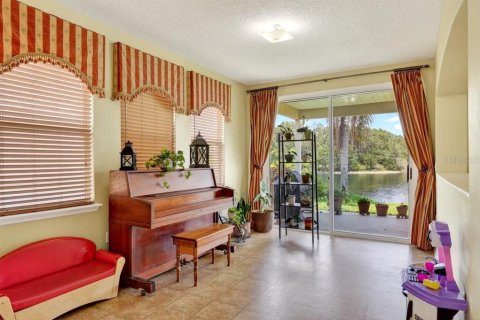 Casa en venta en Orange Park, Florida, 5 dormitorios, 335.66 m2 № 2227961 - foto 18