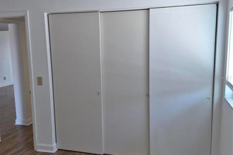 Снять в аренду квартиру в Сент-Пит-Бич, Флорида 2 спальни, 72.46м2, № 2233986 - фото 14