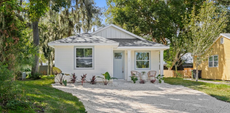 House in Saint Augustine, Florida 3 bedrooms, 131.64 sq.m. № 802064