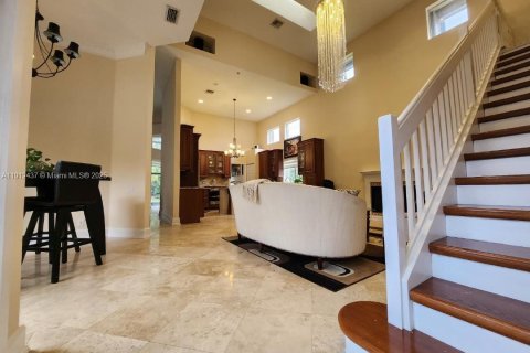 House in Parkland, Florida 5 bedrooms, 309.55 sq.m. № 1970259 - photo 23