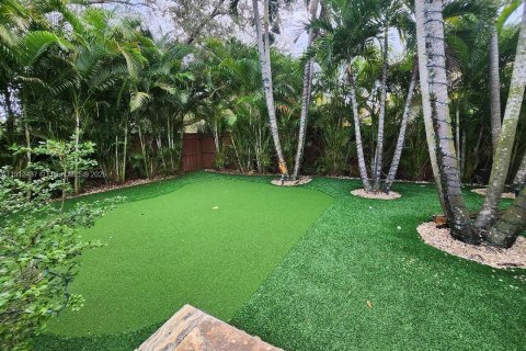 House in Parkland, Florida 5 bedrooms, 309.55 sq.m. № 1970259 - photo 17