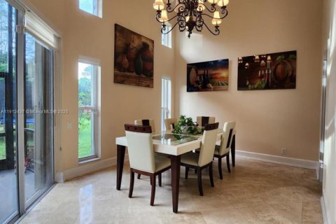 House in Parkland, Florida 5 bedrooms, 309.55 sq.m. № 1970259 - photo 30