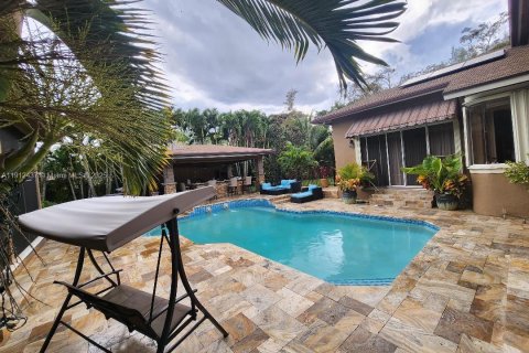 House in Parkland, Florida 5 bedrooms, 309.55 sq.m. № 1970259 - photo 13