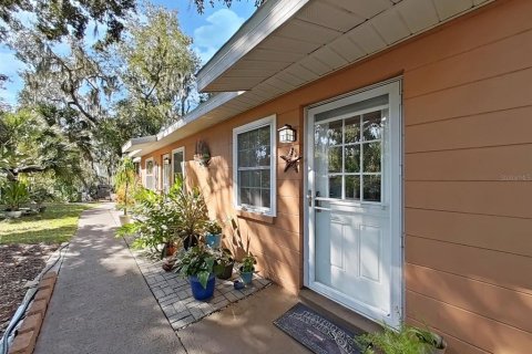 Casa en Brandon, Florida 4 dormitorios, 172.05 m2 № 2429471