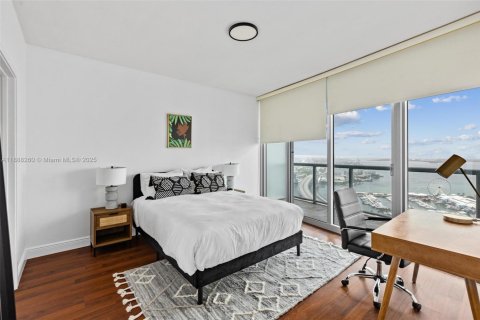 Condo in Miami, Florida, 1 bedroom  № 1942262 - photo 8