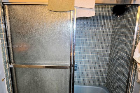 Купить кондоминиум в Майами, Флорида 2 спальни, 110.74м2, № 2025624 - фото 18