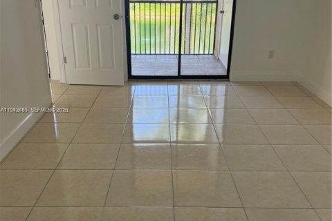 Condo in Homestead, Florida, 2 bedrooms № 2152787 - photo 4