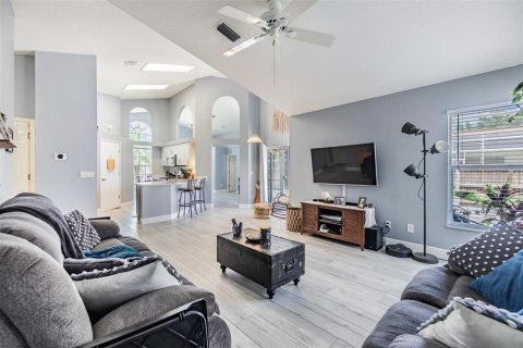 Casa en venta en Tampa, Florida, 3 dormitorios, 153.66 m2 № 1722303 - foto 27