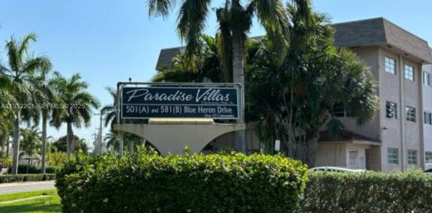 Condo in Hallandale Beach, Florida, 2 bedrooms  № 1990793