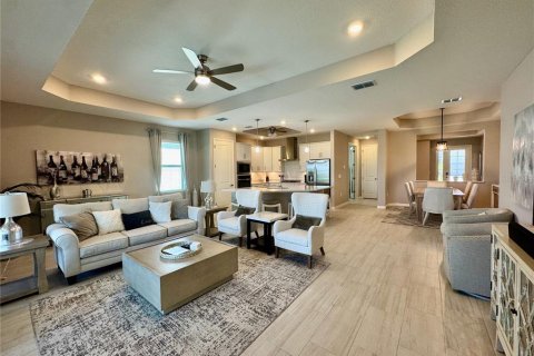 Casa en alquiler en Lakewood Ranch, Florida, 3 dormitorios, 208.66 m2 № 2217424 - foto 2