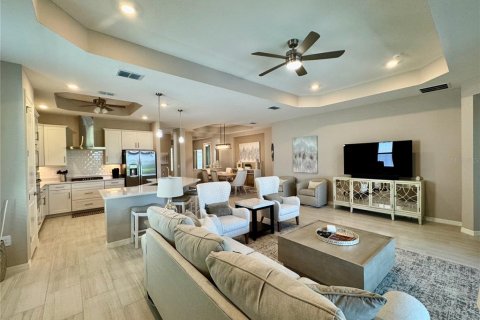Casa en alquiler en Lakewood Ranch, Florida, 3 dormitorios, 208.66 m2 № 2217424 - foto 4