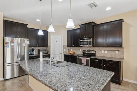 Villa ou maison à vendre à New Port Richey, Floride: 3 chambres, 190.26 m2 № 1649183 - photo 11