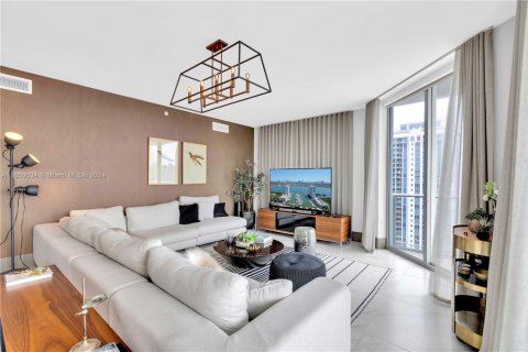 Condominio en venta en North Miami Beach, Florida, 3 dormitorios, 206.71 m2 № 1862840 - foto 12
