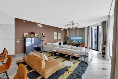 Condominio en venta en North Miami Beach, Florida, 3 dormitorios, 206.71 m2 № 1862840 - foto 15