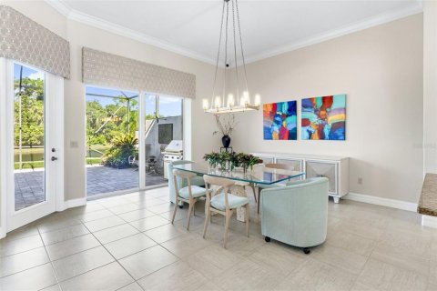 House in Bradenton, Florida 3 bedrooms, 226.96 sq.m. № 2396398 - photo 23