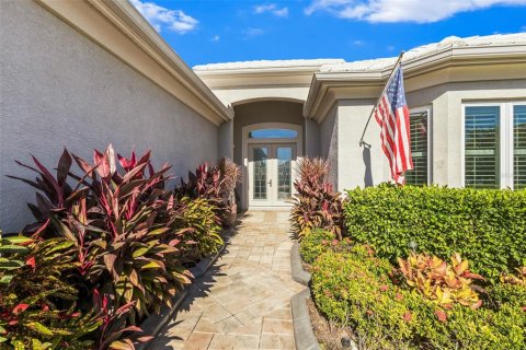 House in Bradenton, Florida 3 bedrooms, 226.96 sq.m. № 2396398 - photo 8