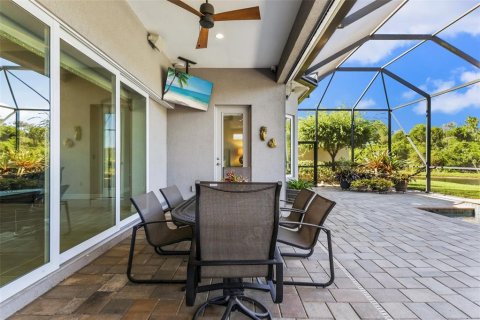 House in Bradenton, Florida 3 bedrooms, 226.96 sq.m. № 2396398 - photo 25