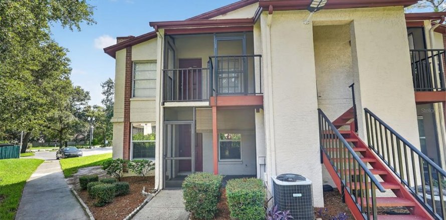 Condominio en Clearwater, Florida, 2 dormitorios № 1856132