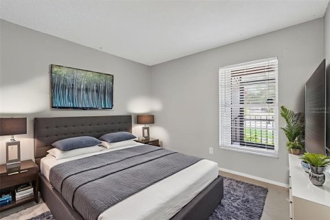 Condominio en venta en Clearwater, Florida, 2 dormitorios, 80.36 m2 № 1856132 - foto 11