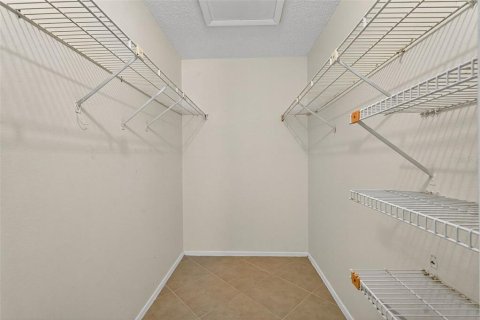 Condominio en venta en Clearwater, Florida, 2 dormitorios, 80.36 m2 № 1856132 - foto 18