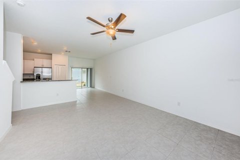 Adosado en alquiler en New Port Richey, Florida, 2 dormitorios, 140.56 m2 № 2284413 - foto 9