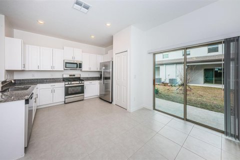 Adosado en alquiler en New Port Richey, Florida, 2 dormitorios, 140.56 m2 № 2284413 - foto 19