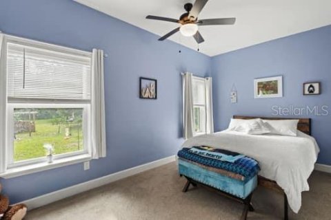 House in Chiefland, Florida 3 bedrooms, 175.68 sq.m. № 2218537 - photo 17