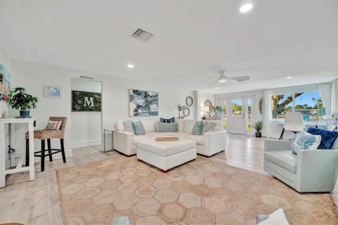 House in Bradenton, Florida 2 bedrooms, 171.59 sq.m. № 1762167 - photo 21